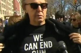 Mar 24, 2018: McCartney Pays Tribute to Lennon at Rally