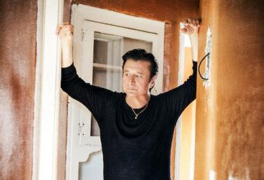 Steve Perry on Journey Departure: ‘I Was Burned Out’