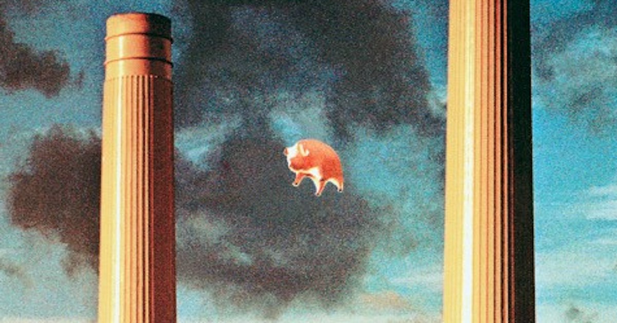 December 3, 1976: Pink Floyd Flying Pig Gets Loose | Best Classic Bands