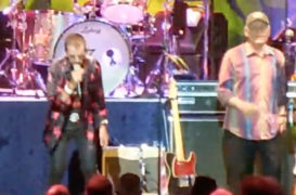 Ringo Starr, Beach Boys Sing a Beatles Favorite in 2019