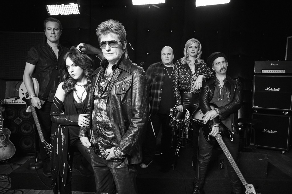Watch Denis Leary S Rock Band Tv Series Bows Second Season Best Classic Bands