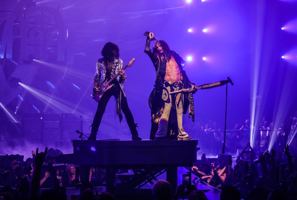 When Aerosmith Opened Their Vegas Residency ‘deuces Are Wild Best