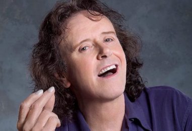 Donovan Interview: ‘Sunshine Superman’ and Jimmy Page