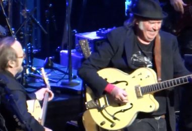Stephen Stills, Neil Young, Heartbreakers at 2018 Concert