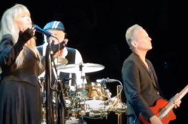 Apr 9: 2018: Fleetwood Mac, Lindsey Buckingham Part Ways