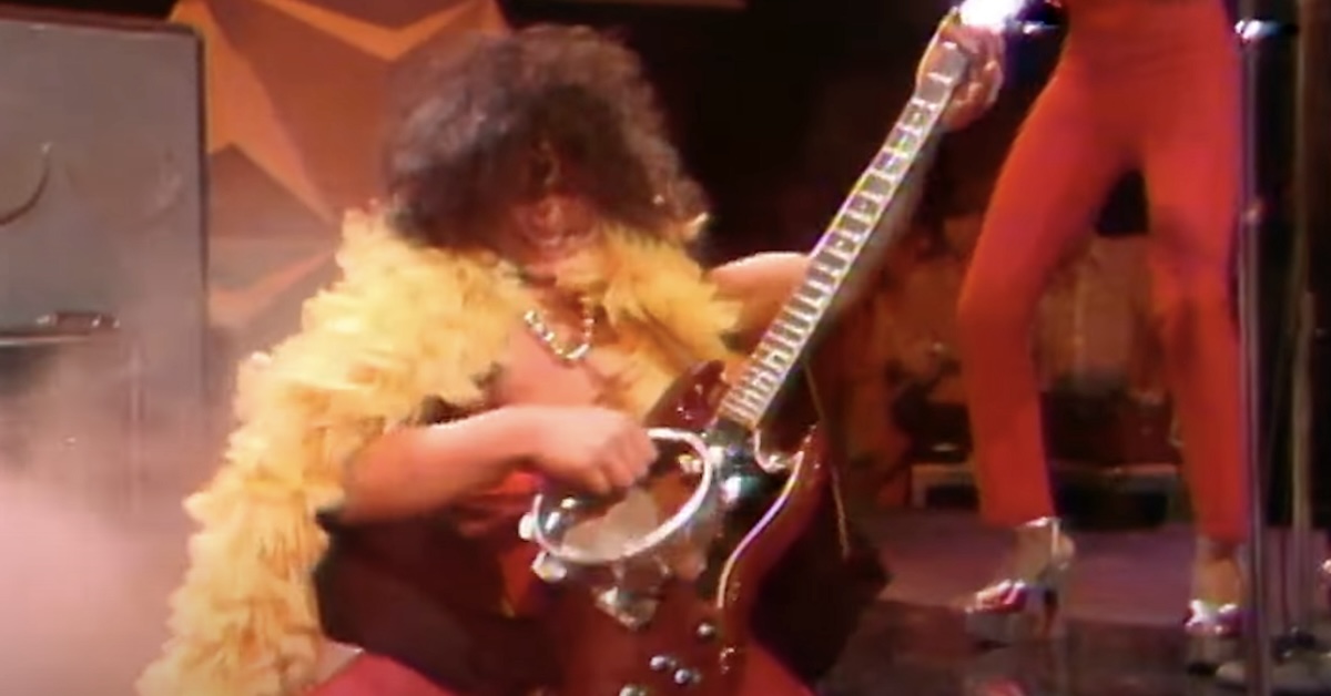 T. Rex Get it On With Epic, Live Performance of ‘Bang a Gong’