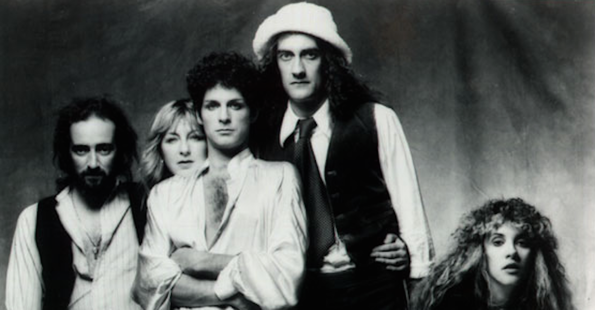 hold me fleetwood mac live