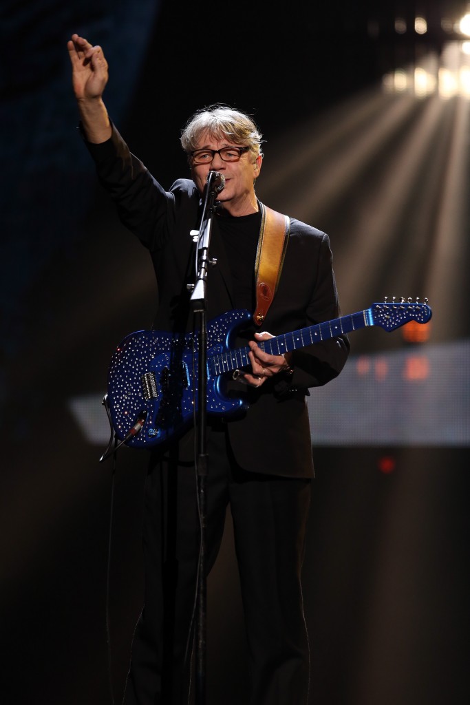 "NEW YORK, NEW YORK - APRIL 08: Inductee Steve Miller performs onstage at the 31st Annual Rock And Roll Hall Of Fame Induction Ceremony at Barclays Center of Brooklyn on April 8, 2016 in New York City. (Photo by Kevin Kane/WireImage for Rock and Roll Hall of Fame)"