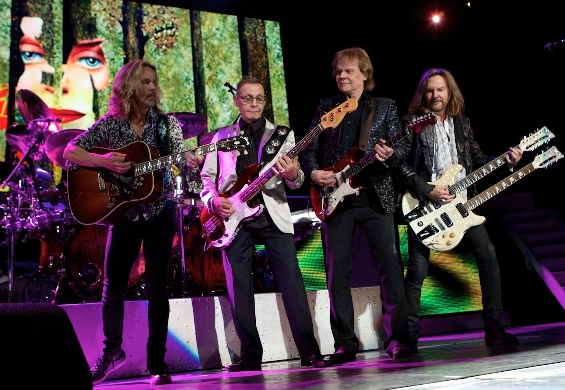 Styx performing May 2, 2016 in Pensacola, FL (Uncredited photo from styxworld.com)