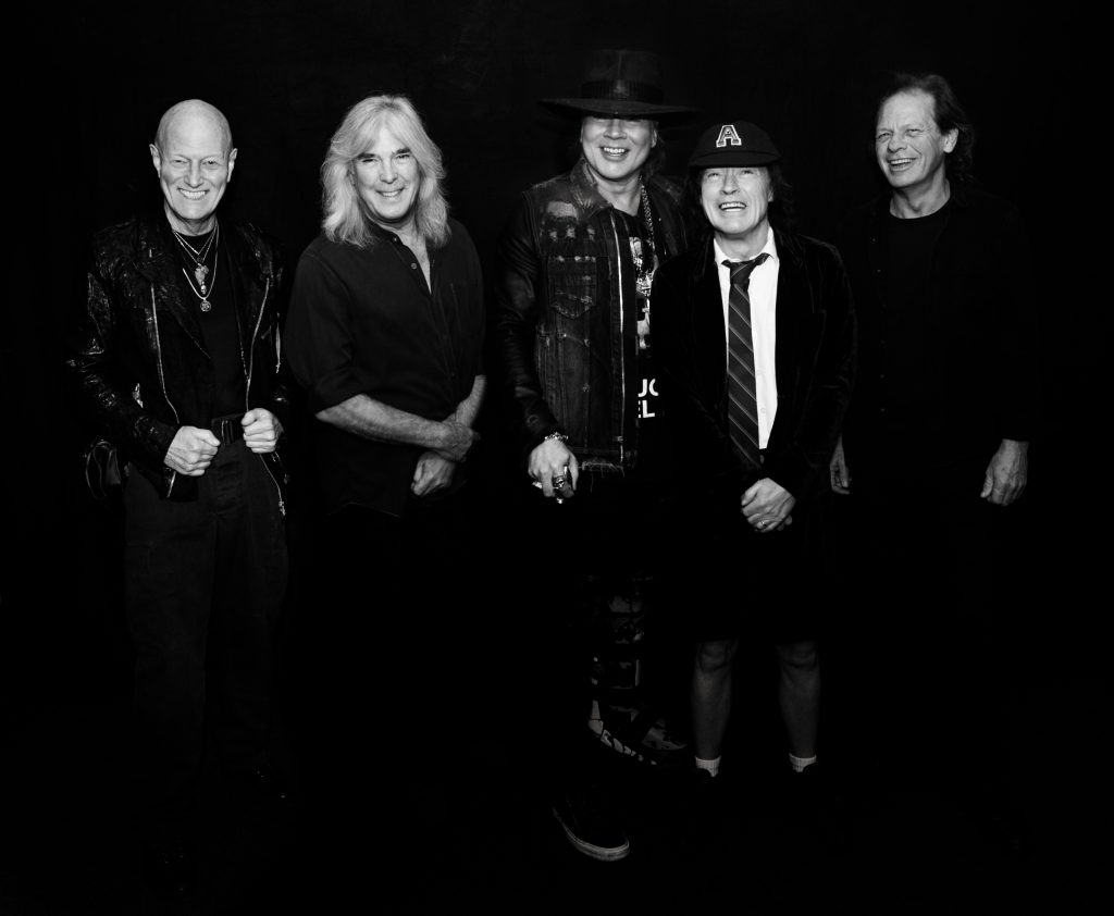 AC/DC 2016 Lineup (Photo: Katarina Benzova via AC/DC.com)