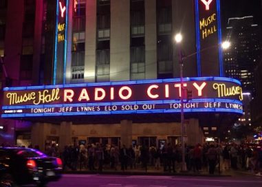Jeff Lynne’s ELO at Radio City Music Hall: 2016 Review