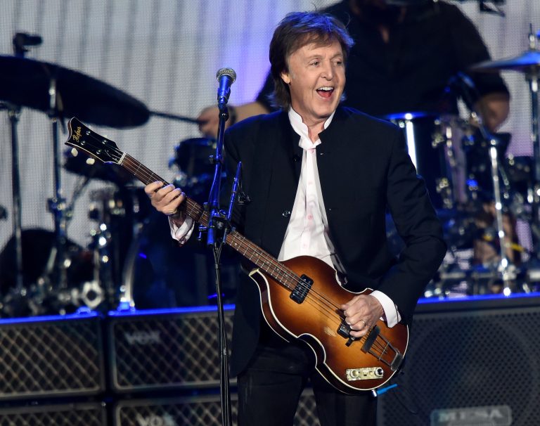 Paul McCartney Plays 2016 Desert Trip Set: Review | Best Classic Bands