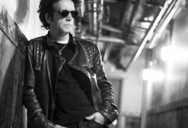 A Rollicking Live Album from Willie Nile: Review