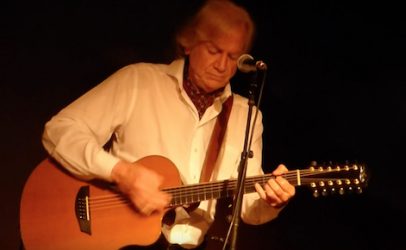 Justin Hayward Sets 2026 ‘The Story in Your Eyes’ Tour Dates