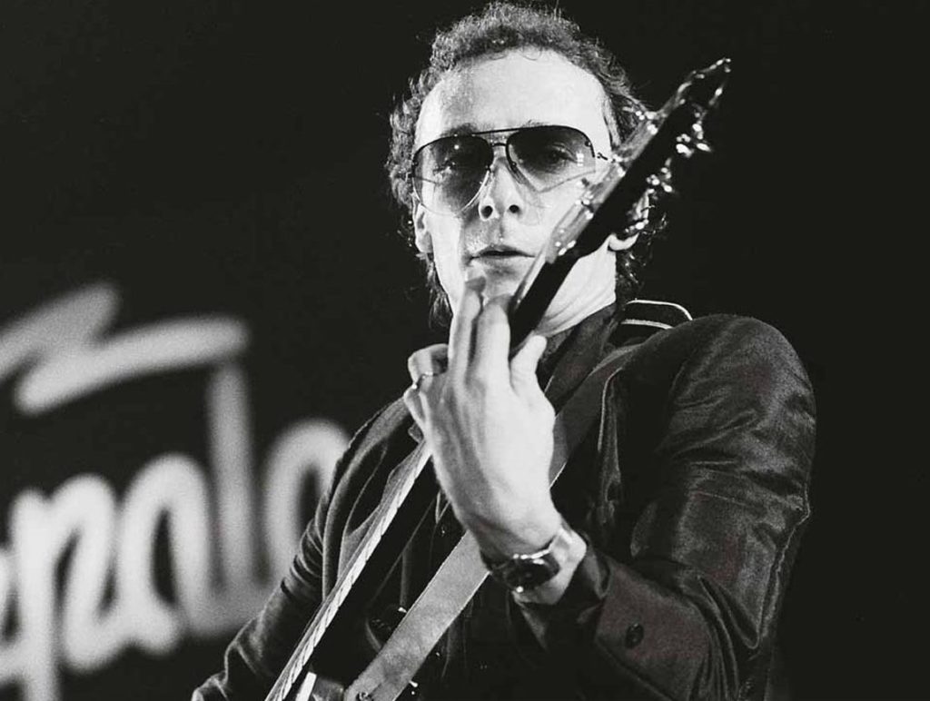 Graham Parker’s ‘Squeezing Out Sparks’: Simple As a Heartbeat | Best ...