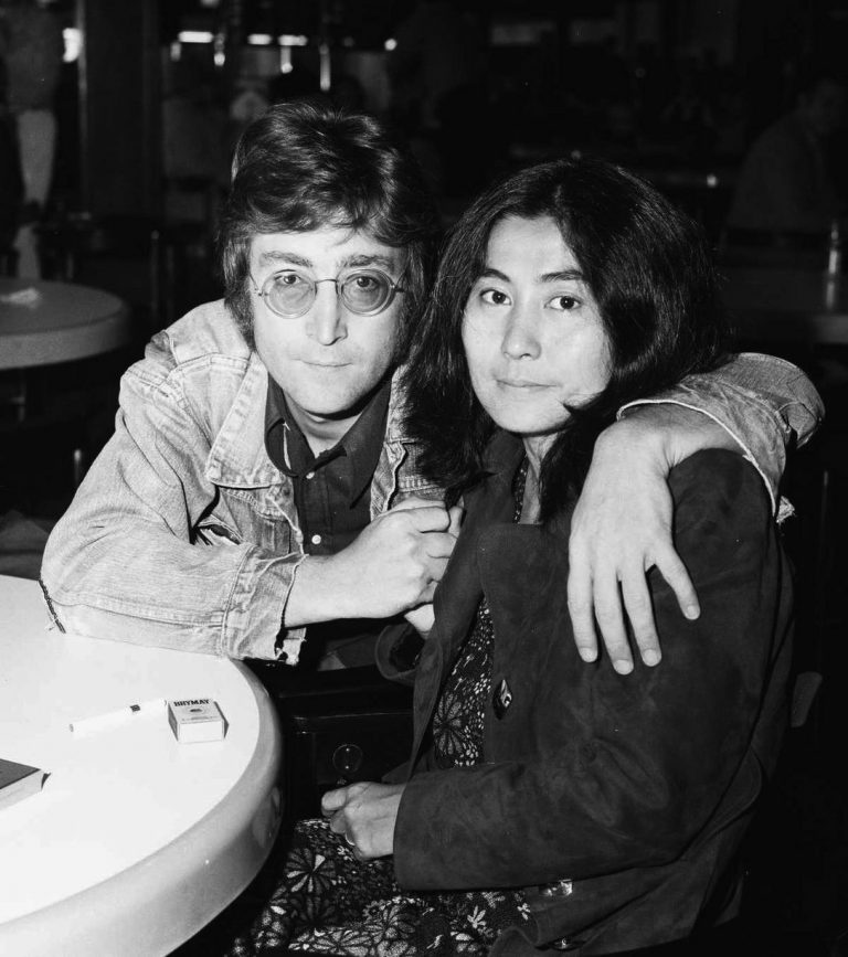 John Lennon/Plastic Ono Band: ‘The Ultimate Collection’ Review | Best ...