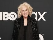 50 Years Post-‘Tapestry,’ Carole King Finally Earned Rock Hall Induction as a Performer