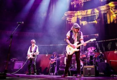 Jeff Beck, Johnny Depp Share 4th Track From Studio Album, ’18’
