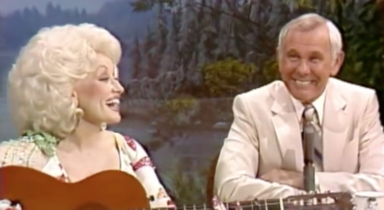 When Dolly Parton Wrote a Song For Johnny Carson | Best Classic Bands