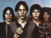 Tom Verlaine, Co-Founder of Television Band, Dies at 73