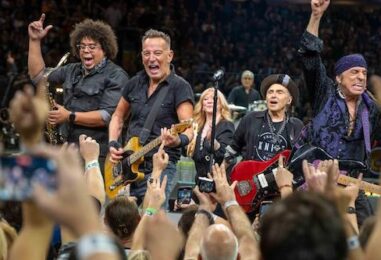 Bruce Springsteen Sets 2026 ‘Land of Hopes and Dreams’ Tour With E Street Band