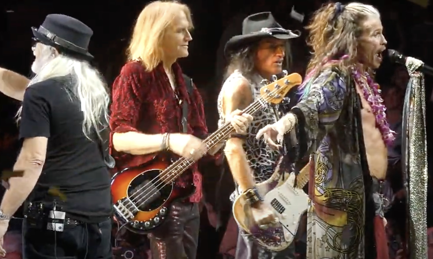 Aerosmith Opens Farewell Tour, 'Peace Out