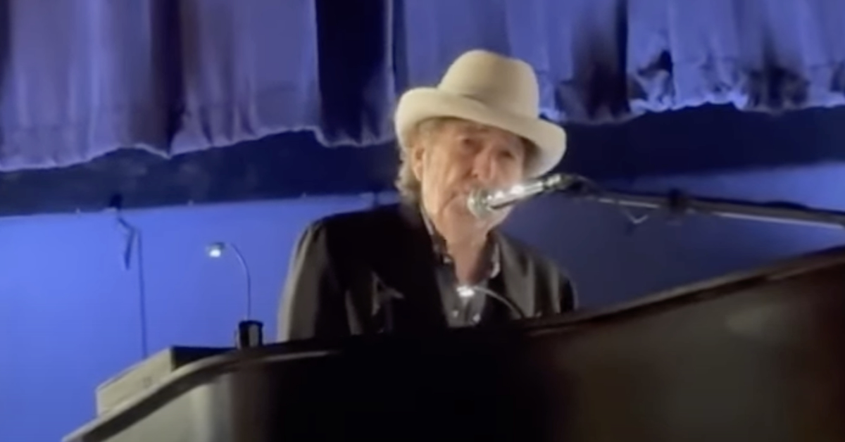 Bob Dylan Announces 2024 Dates of ‘Rough and Rowdy Ways’ Tour