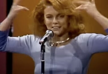 ‘Triple Threat’ Ann-Margret Wows on ‘The Tonight Show’