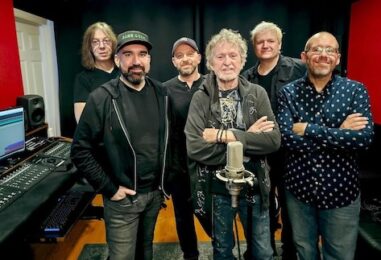 Jon Anderson Adds to 2026 Tour With the Band Geeks