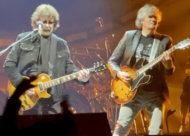 Lights Out! Jeff Lynne Closes Final US Tour With a Magical Set: Concert Review