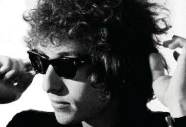 ‘Decade of Dissent: How 1960s Bob Dylan Changed the World’—New Book