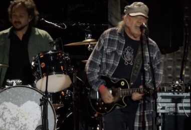 Neil Young Cancels 2026 Tour With the Chrome Hearts